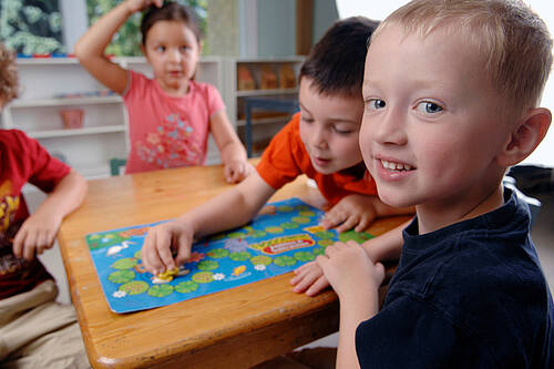  Brettspiele können mathematische Fähigkeiten im Kindergartenalter Illustration 